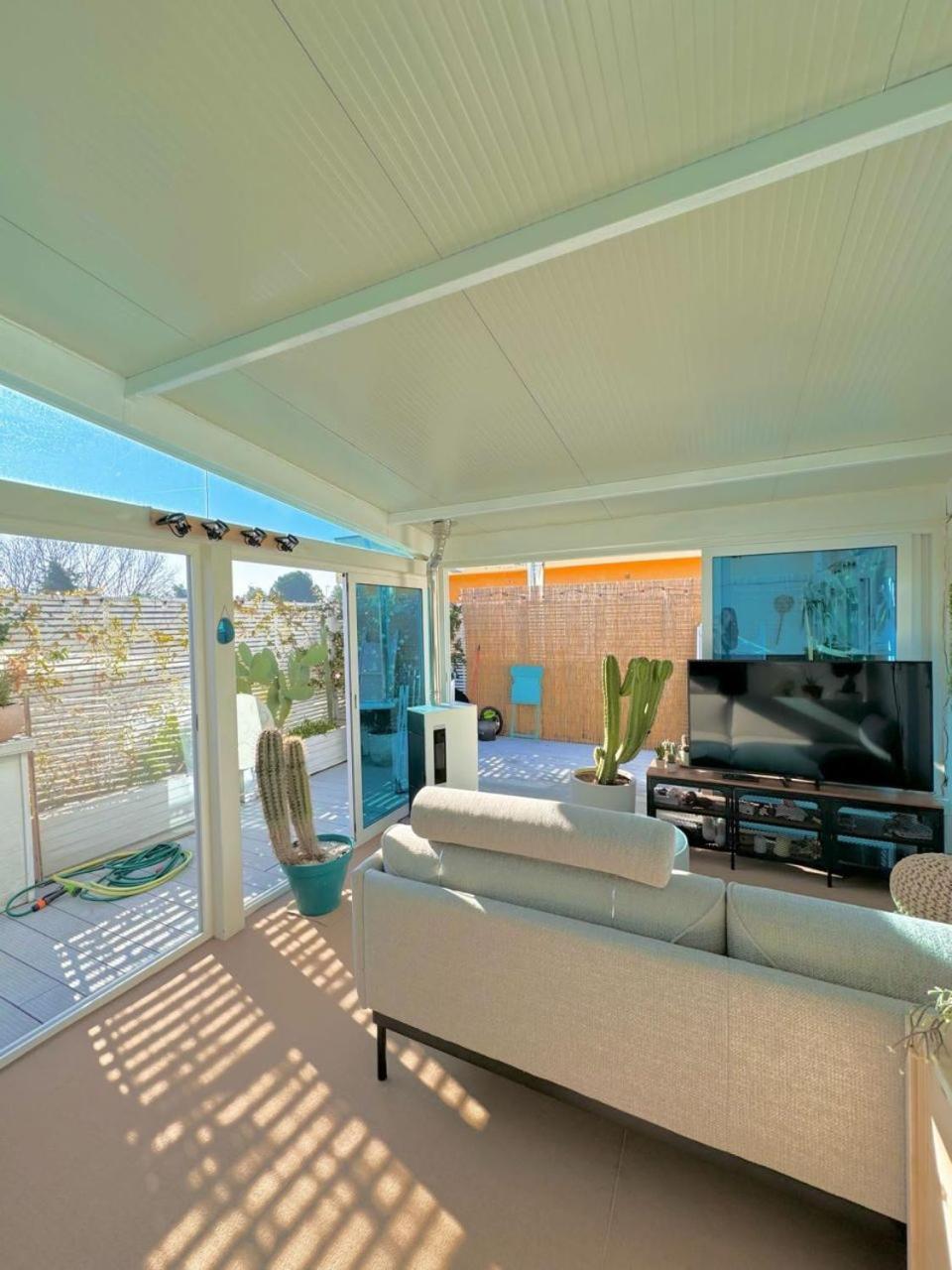 Rooftop-Marinacentro-Unique-Beach-Fun-Smart-Loveapt-Train-Park Rimini Bagian luar foto